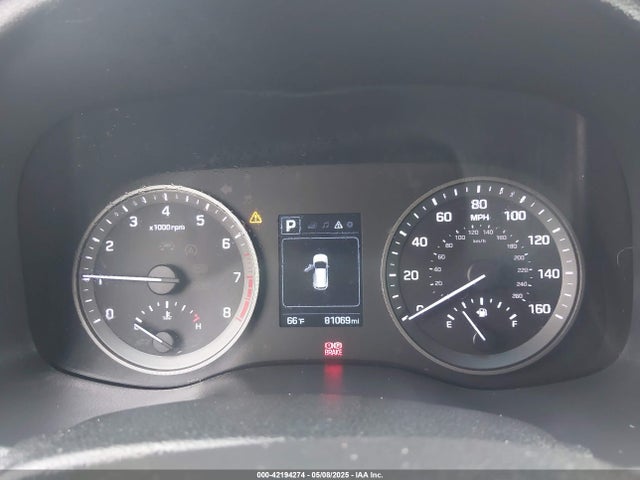 KM8J3CA45HU387000 Hyundai TUCSON SE