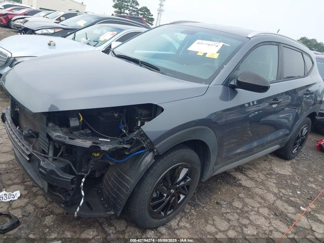 KM8J3CA45HU387000 Hyundai TUCSON SE