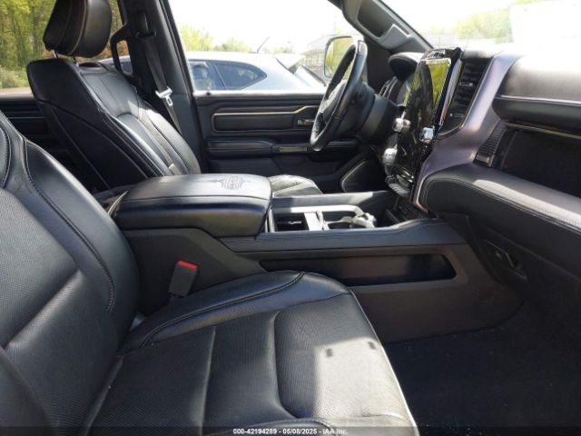 2019 RAM 1500 1C6SRFHT4KN512177 Photo 4
