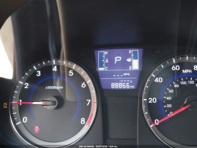 KMHCT5AE8GU256302 Hyundai ACCENT SE