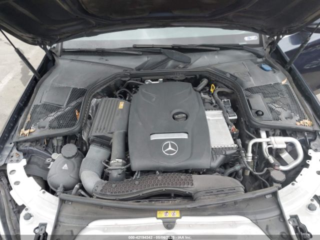55SWF4JB1HU217102 Mercedes-Benz C 300 Luxury/sport