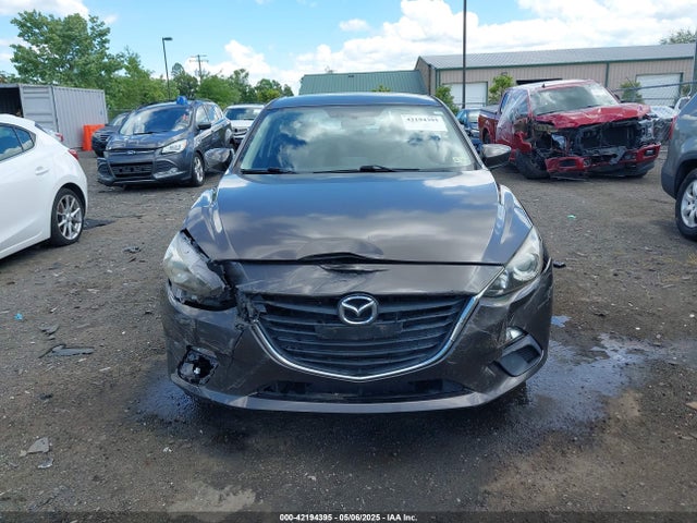 JM1BM1U76G1326853 Mazda Mazda3 I Sport