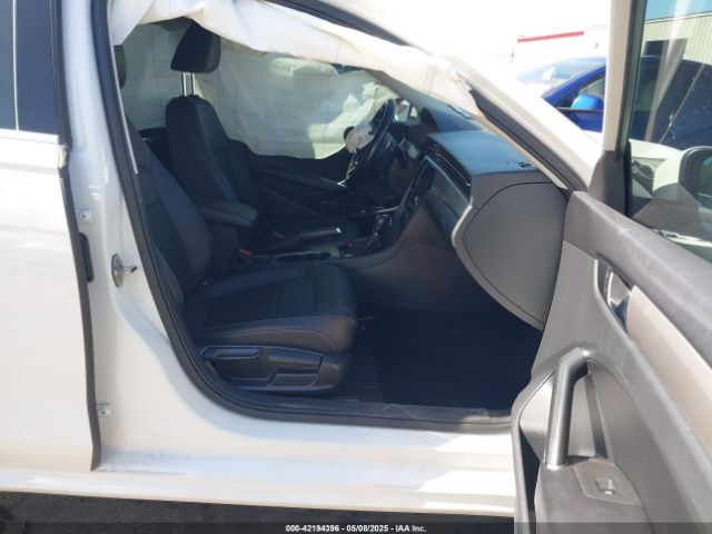 1VWSA7A32LC010911 Volkswagen Passat 2.0t Se