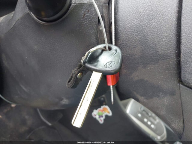 KMHCT5AE7HU317074 Hyundai ACCENT SE