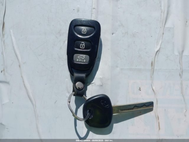 KMHTC6AD4GU285051 Hyundai Veloster