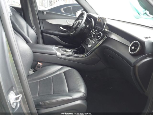 WDC0G4JB0KF507123 Mercedes-Benz GLC 300