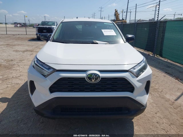 2T3H1RFV3SC311980 Toyota RAV4 LE