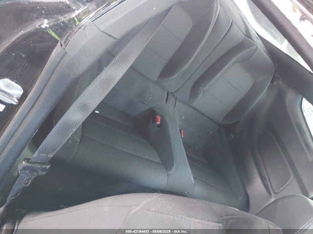 1FA6P8AM3H5214071 Ford Mustang V6