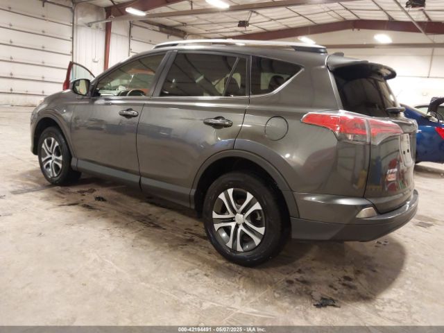 JTMBFREV2JJ246396 Toyota RAV4 LE