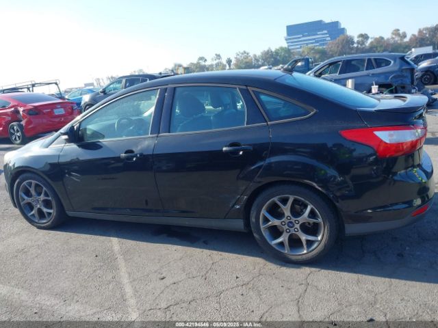 1FADP3F22EL198311 Ford FOCUS SE