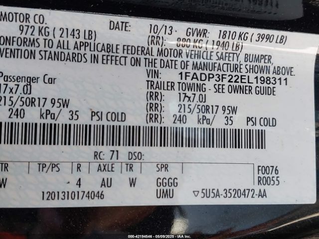 1FADP3F22EL198311 Ford FOCUS SE
