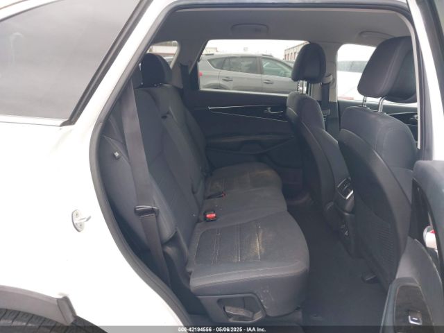 5XYPG4A58GG081474 KIA Sorento 3.3l Lx