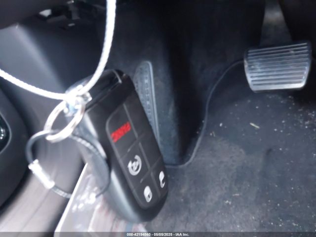 3C4NJDCN8ST576801 Jeep Compass Limited 4x4