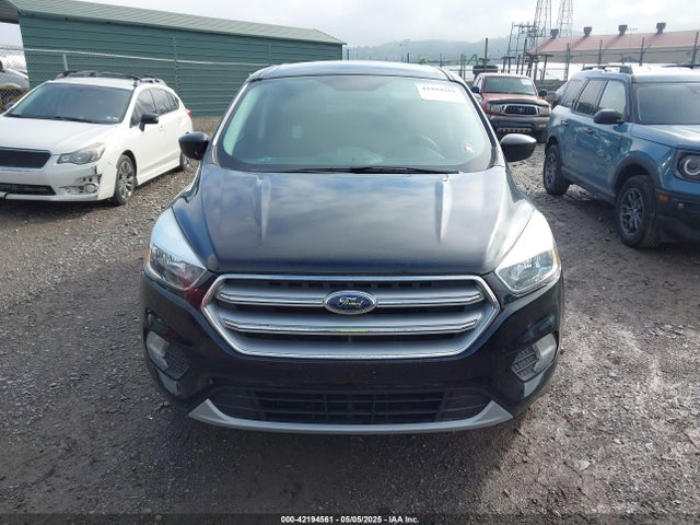 1FMCU9GD0HUC62616 Ford ESCAPE SE