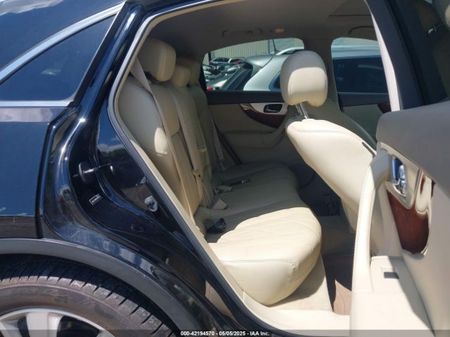 JN8CS1MW9FM483358 Infiniti QX70