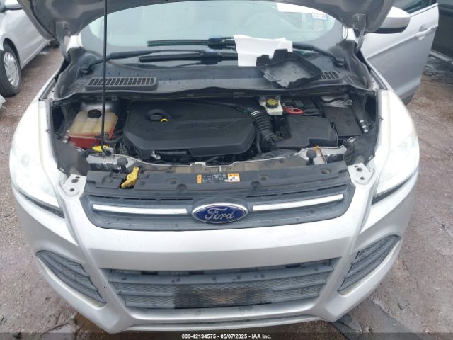 1FMCU9GX4EUD67004 Ford ESCAPE SE