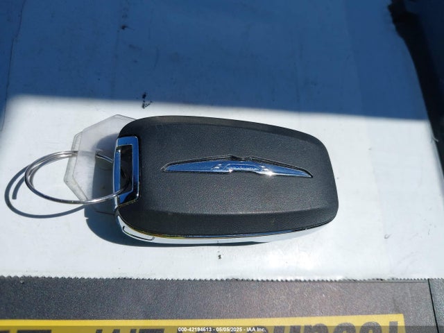 Chrysler Pacifica Hybrid Select 2024 2C4RC1S7XRR147332 Image 11