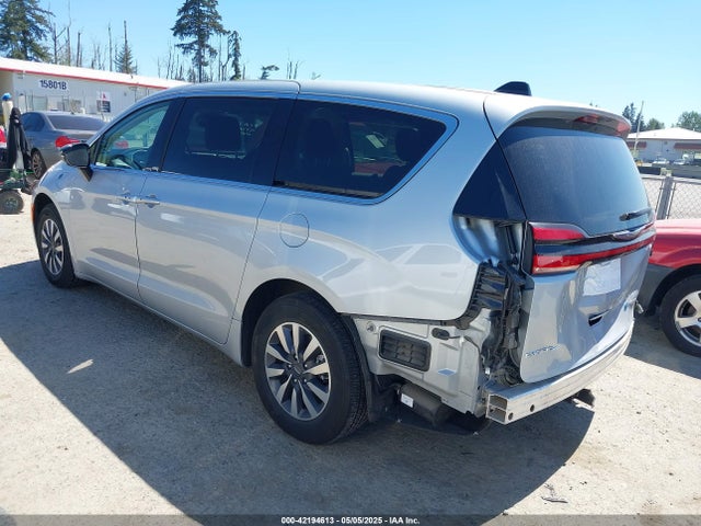 Chrysler Pacifica Hybrid Select 2024 2C4RC1S7XRR147332 Image 3