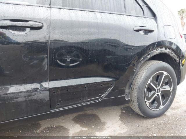 KNDCR3LE8P5086327 KIA NIRO EX