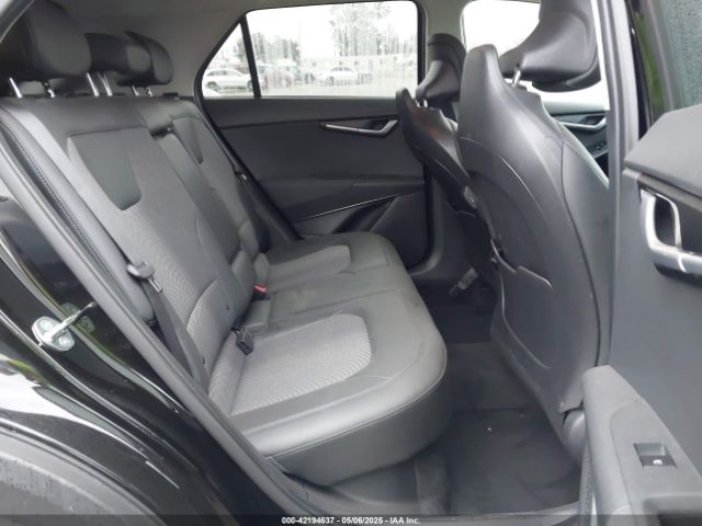 KNDCR3LE8P5086327 KIA NIRO EX