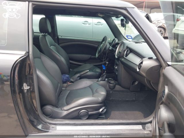 2012 MINI COOPER WMWSU3C56CT369757 Photo 4
