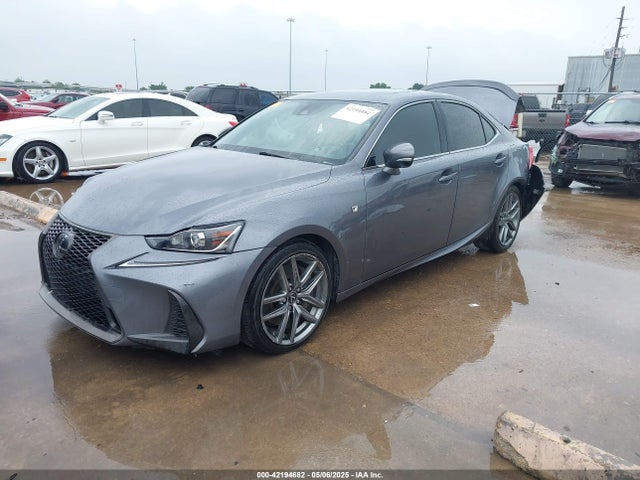 JTHBA1D2XH5048870 Lexus IS 200T