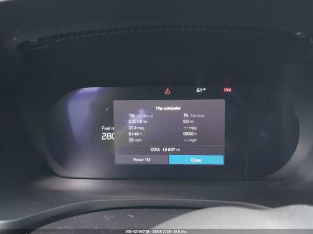 7JRL12FT3PG227211 Volvo S60 B5 Plus Black Edition