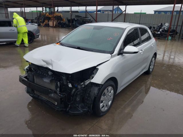 2023 KIA RIO 5-DOOR 3KPA25AD3PE529800 Photo 1