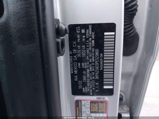 2023 KIA RIO 5-DOOR 3KPA25AD3PE529800 Photo 8