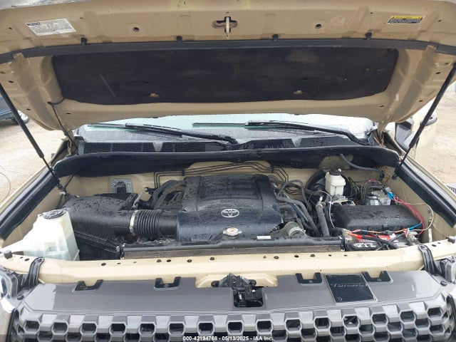 5TFDW5F19JX701934 Toyota 3ur-fbe