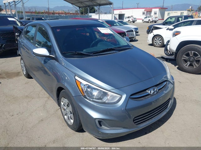 KMHCT5AE8HU363240 Hyundai ACCENT SE