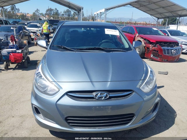 KMHCT5AE8HU363240 Hyundai ACCENT SE