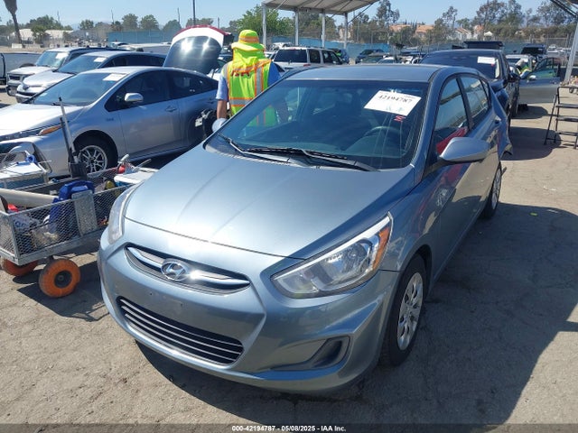 KMHCT5AE8HU363240 Hyundai ACCENT SE