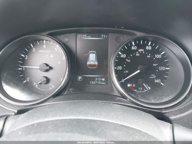 5N1AT2MV1HC801443 Nissan Rogue Sl
