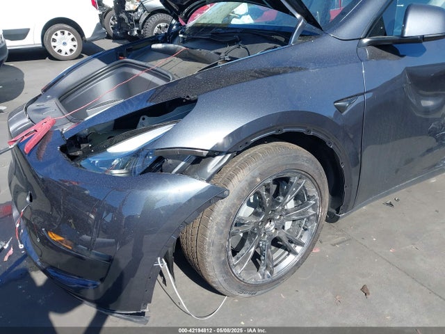 7SAYGDEDXSF304056 Tesla 2025