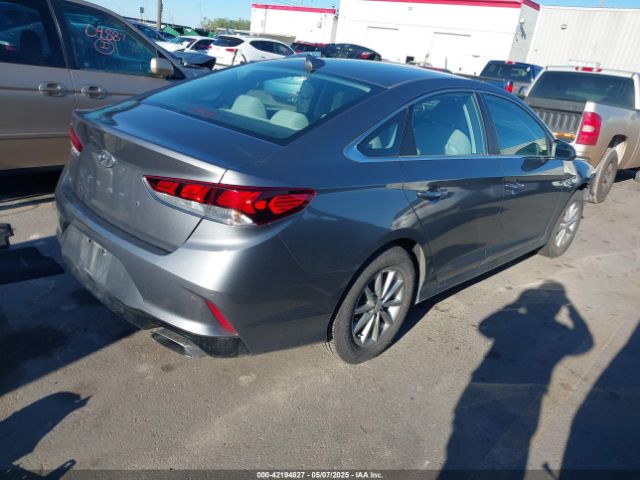 2019 HYUNDAI SONATA 5NPE24AF8KH810752 Photo 3
