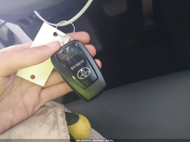 2T3E6RFV7RW077162 Toyota Rav4 Hybrid Xse