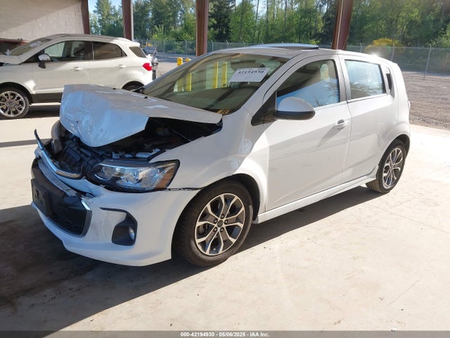 1G1JD6SB2J4121156 Chevrolet Sonic Lt Auto