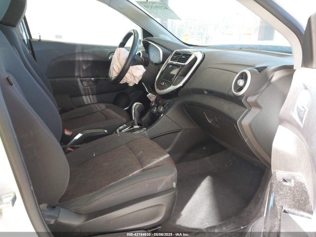 1G1JD6SB2J4121156 Chevrolet Sonic Lt Auto
