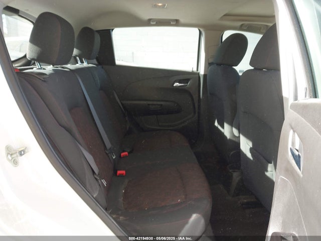 1G1JD6SB2J4121156 Chevrolet Sonic Lt Auto