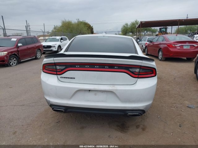 2C3CDXHG7GH307185 Dodge Charger Sxt