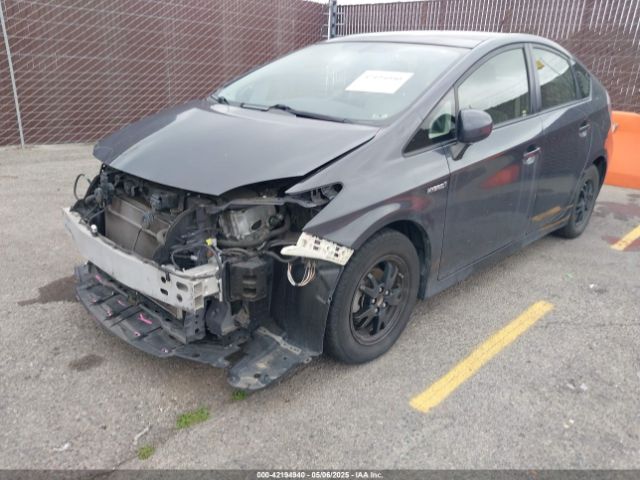 JTDKN3DU4F1997127 Toyota Prius Four