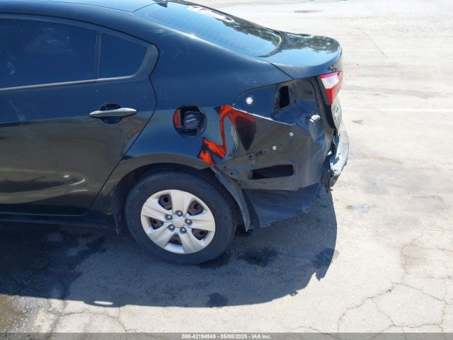 KNAFK4A68E5227331 KIA FORTE LX