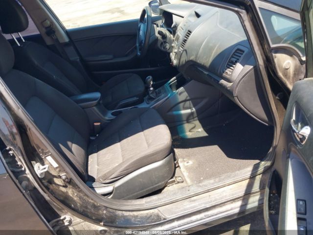 KNAFK4A68E5227331 KIA FORTE LX