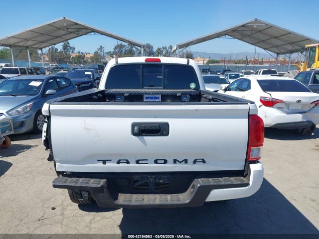 5TFRX5GN8HX102277 Toyota Tacoma Sr