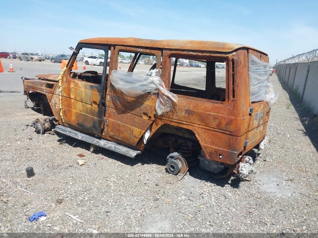 WDCYC3KH2JX288783 Mercedes-Benz G-Class