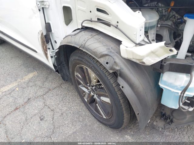 KNDCM3LD6L5403988 KIA Niro Plug-in Hybrid Lxs
