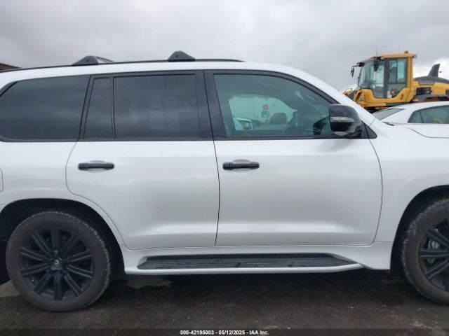 JTJDY7AX2M4340275 Lexus Lx 570 Three-row