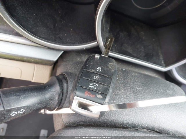 5XXGM4A78EG329217 KIA Optima Lx
