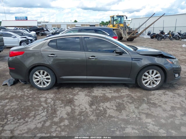 5XXGM4A78EG329217 KIA Optima Lx